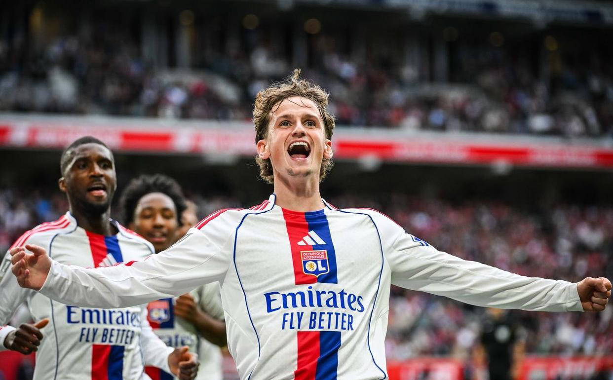 22岁利物浦旧将在法甲再现辉煌：一剑封喉，率队3连胜，冲击榜首